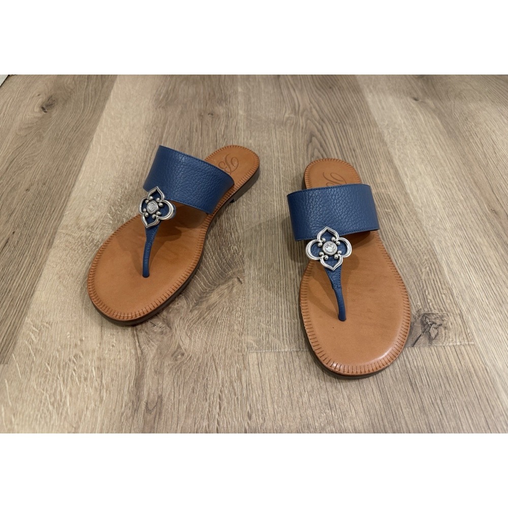 Brighton Blue Toe Sandals Thongs 'Adagio' w/silver adornment Made in Italy 7.5
